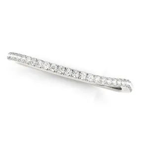 14k White Gold Curved Diamond Wedding Ring (1/10 cttw)