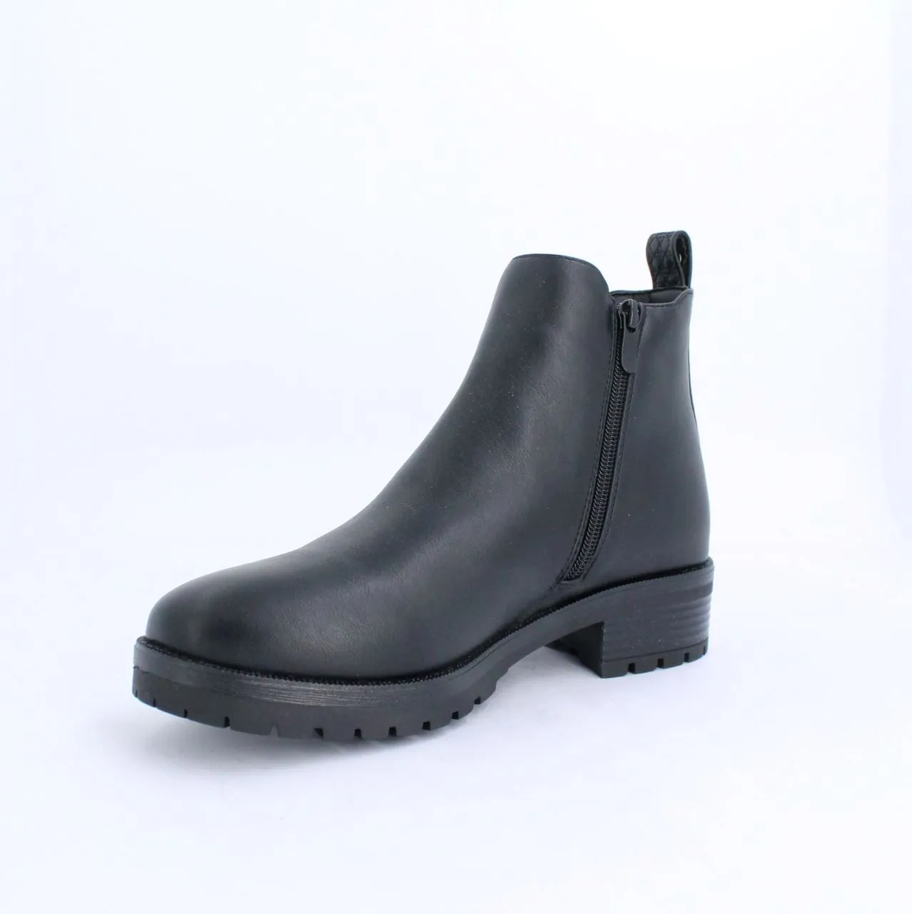 Black Kamil Chelsea Boot