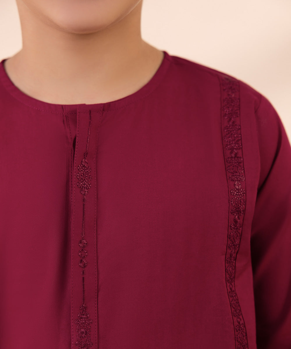 Cambric Kurta with Embroidery