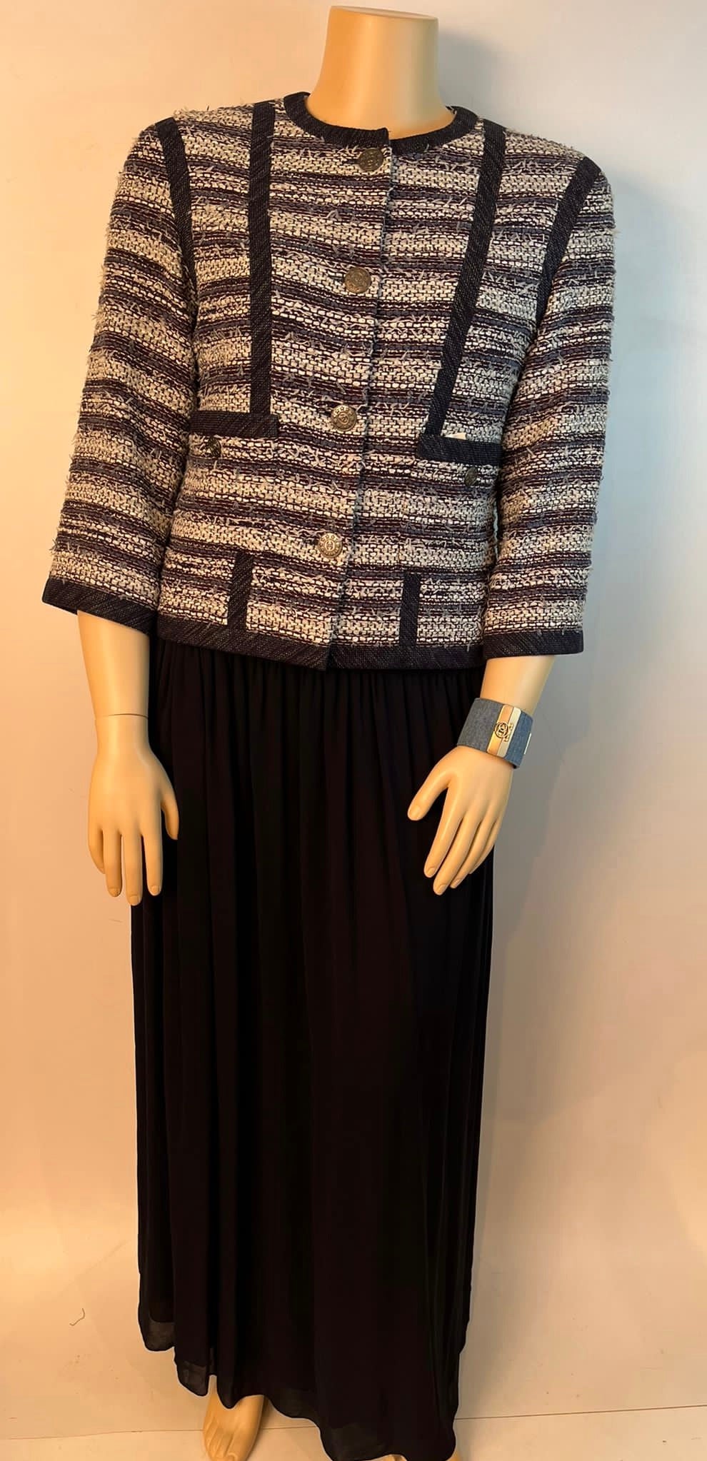 Chanel blue white striped tweed jacket 2013, size US 10/12