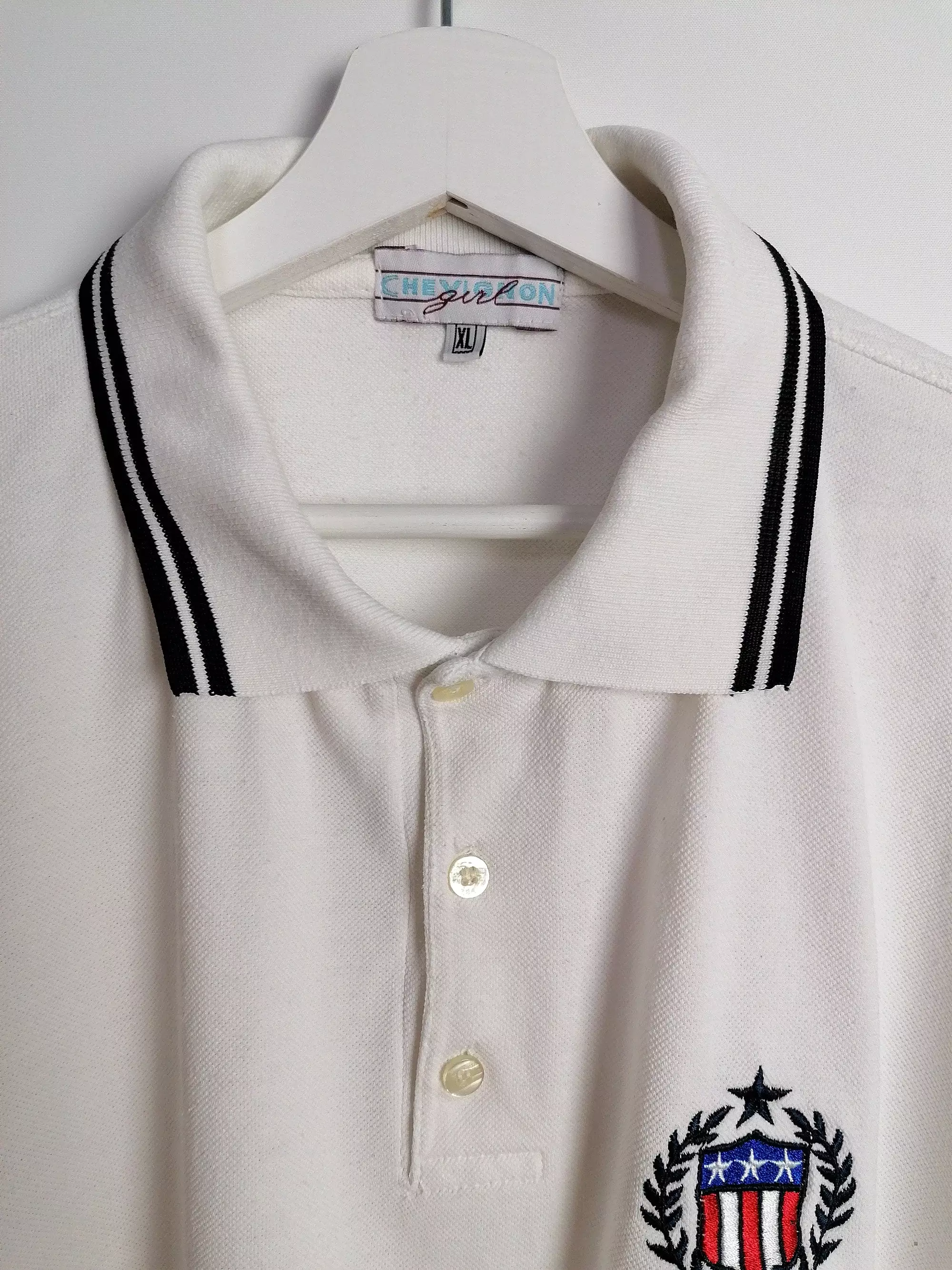 CHEVIGNON Polo T-shirt White Shirt with Crest Embroidery - L to XL Size