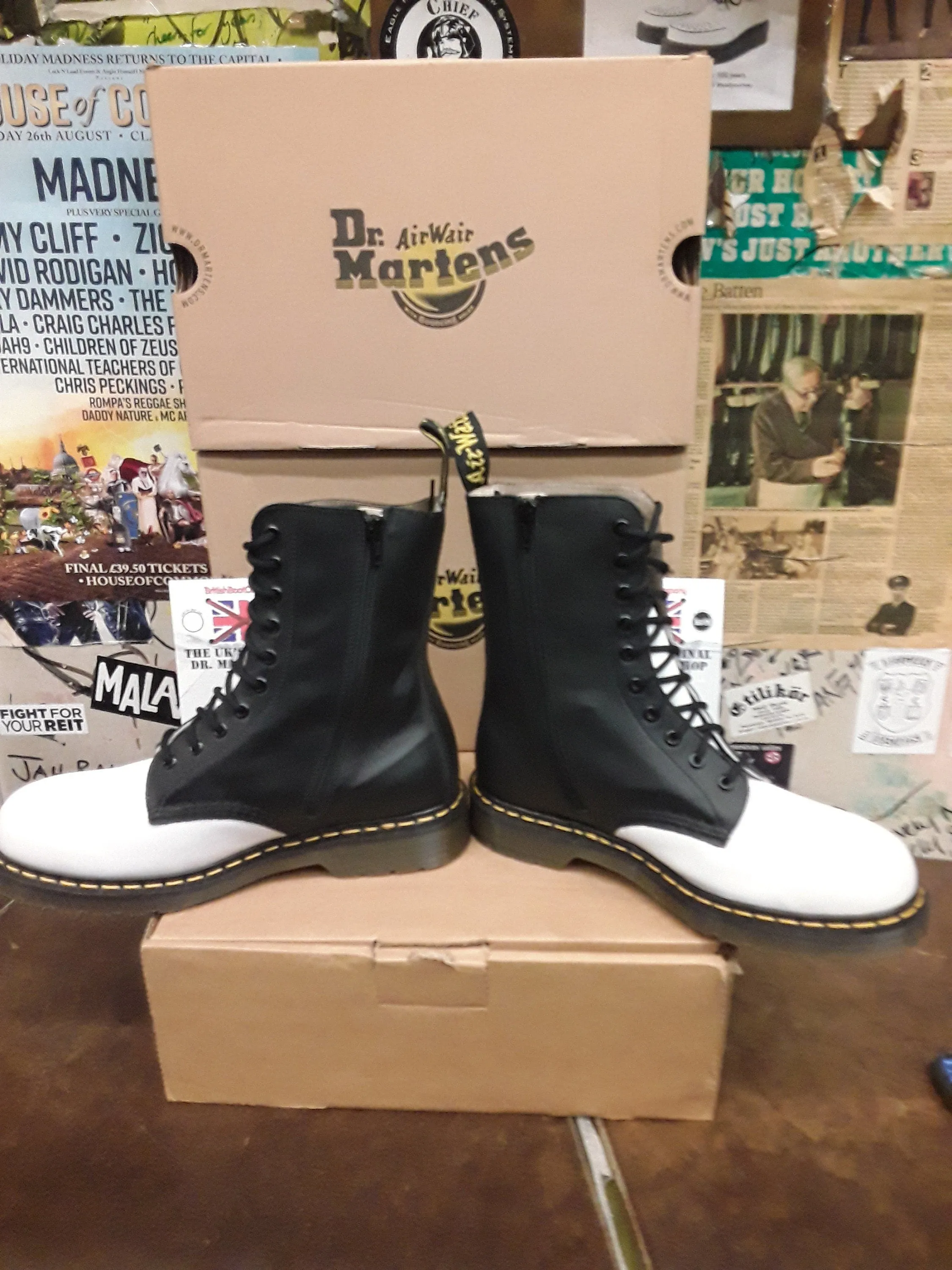 DrMartensYoji10HoleLimitedEditionBlackandWhiteSize8ZipBoot