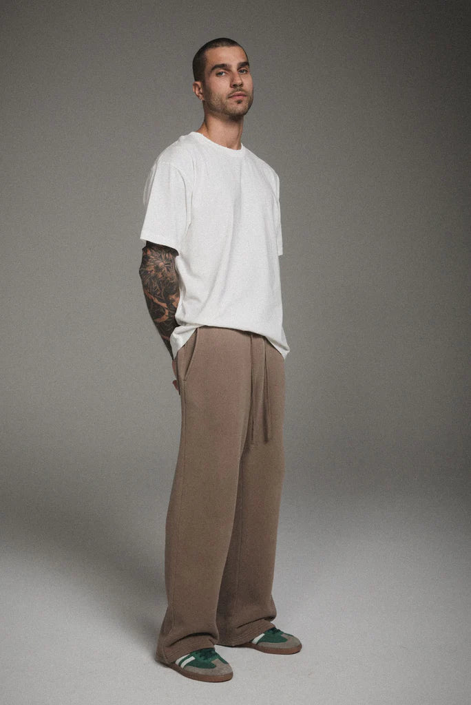 Elwood Vintage Brown Straight Leg Sweatpants