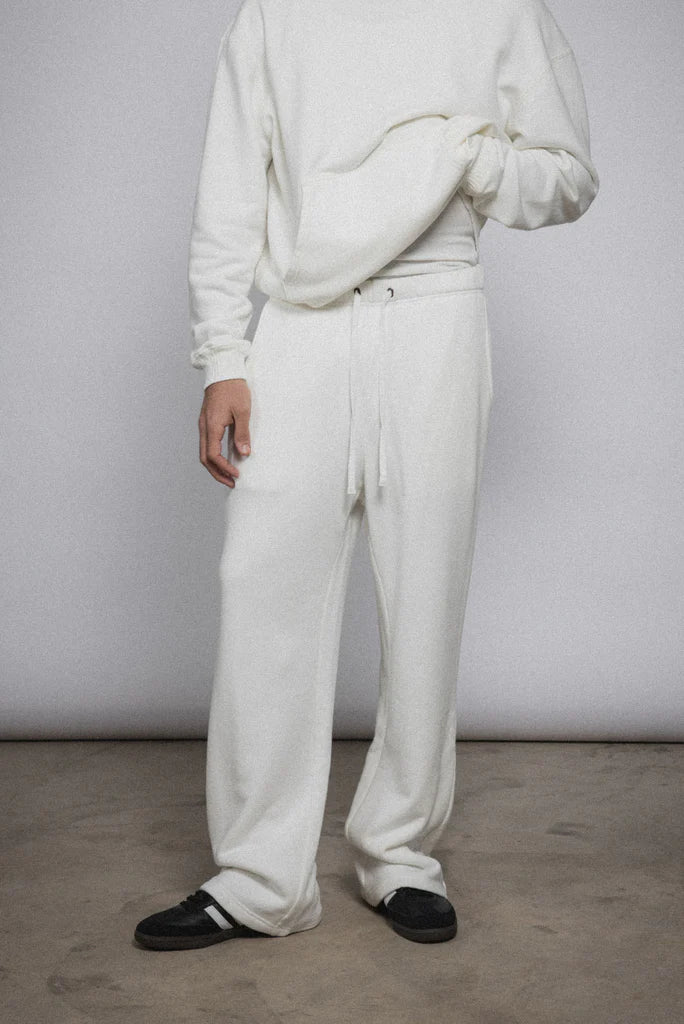 Elwood vintage white sweatpant, straight leg