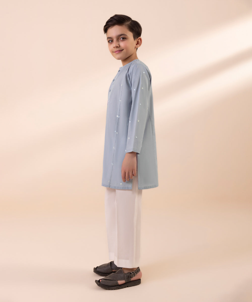 Embroidered Kurta made of Cambric