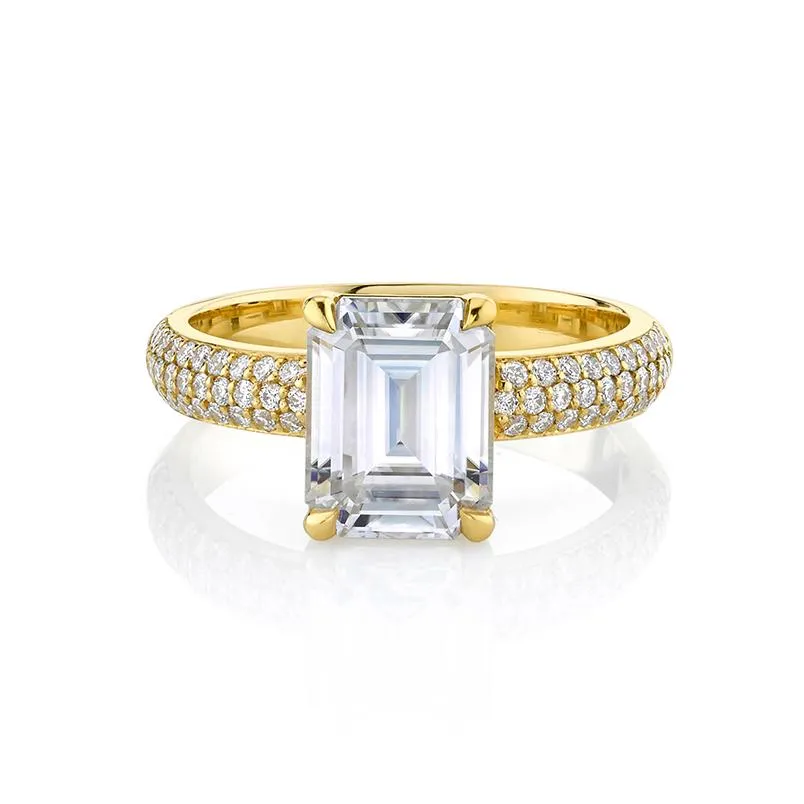 Emerald Cut Diamond Setting Pavé Band