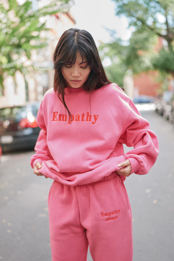 Empathy Pink Sweatpants: A Perfect Expression of Sensitivity