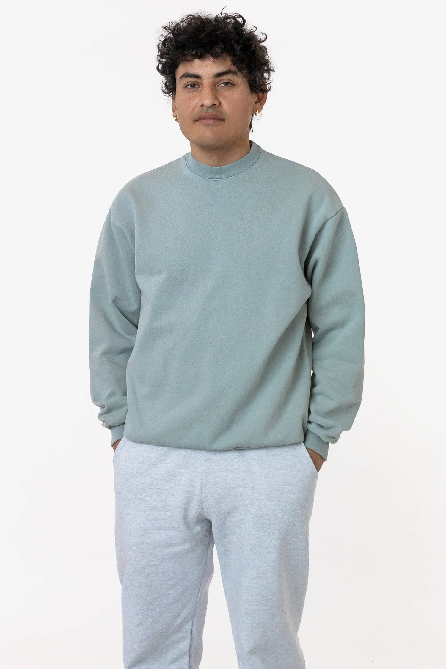 HF07 Heavy Fleece Crewneck Sweater Garment Dye 2