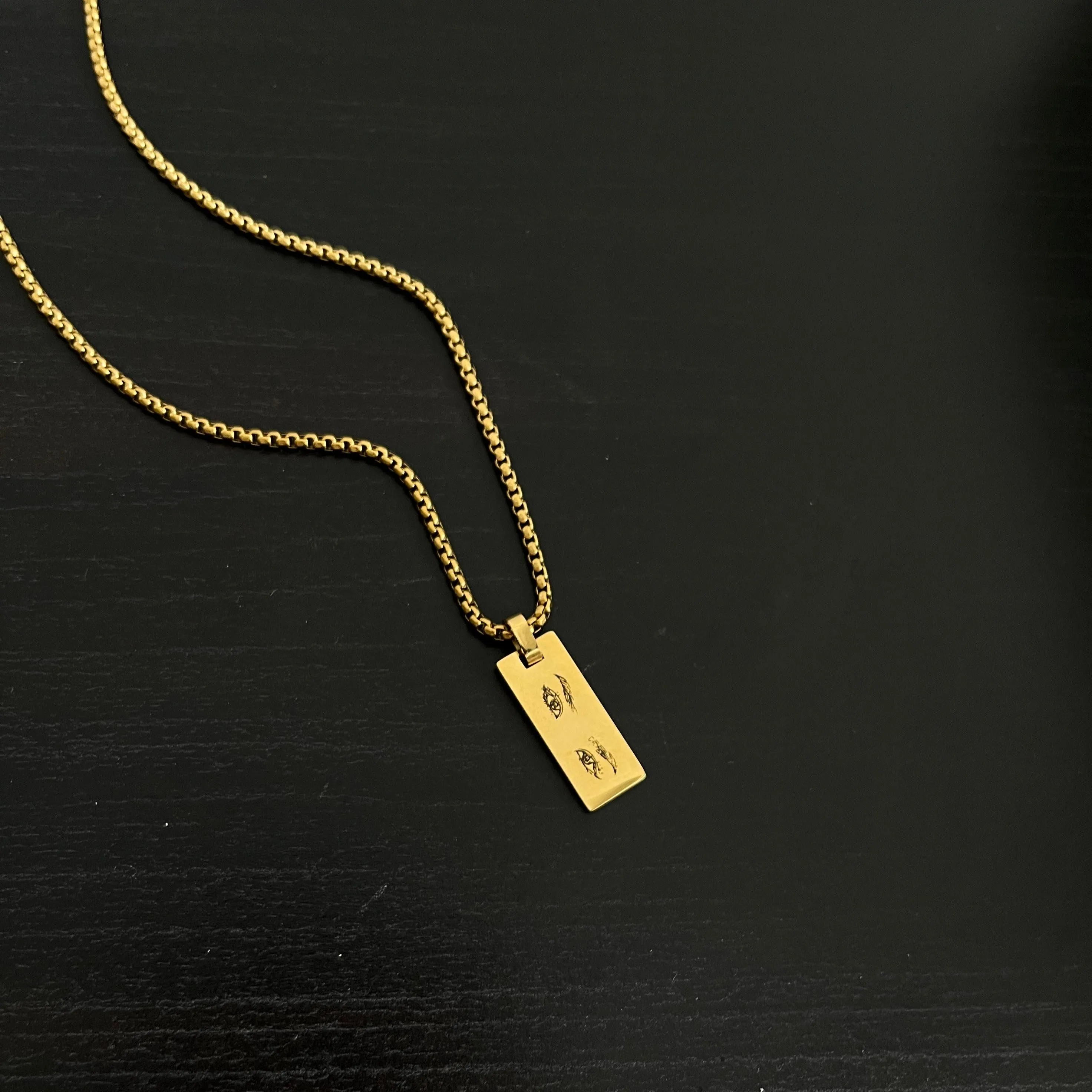 Lazer Engraved Slim Rectangle Necklace For Guys Line Art