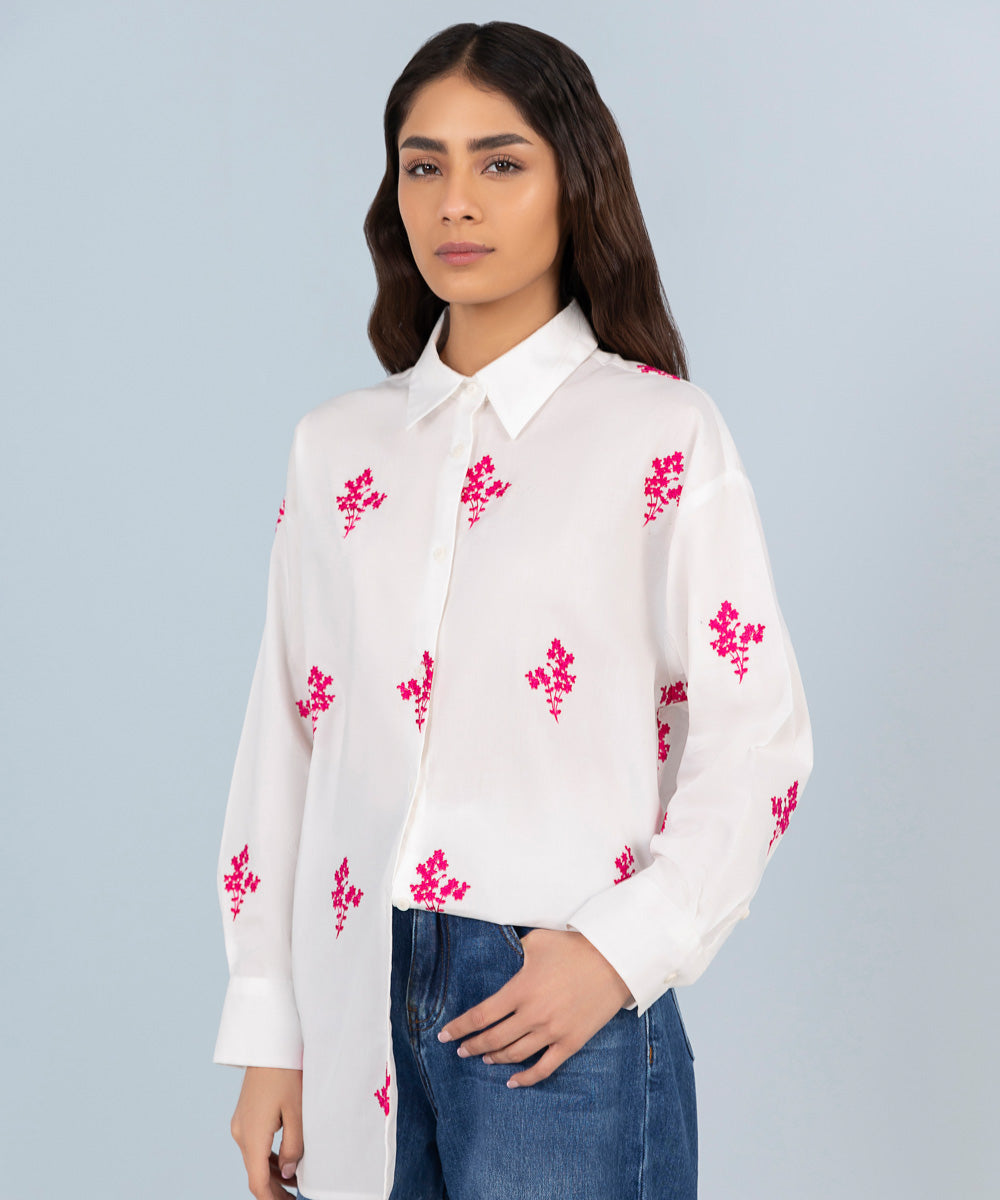 Oversized Embroidered Shirt – Trendy and Stylish