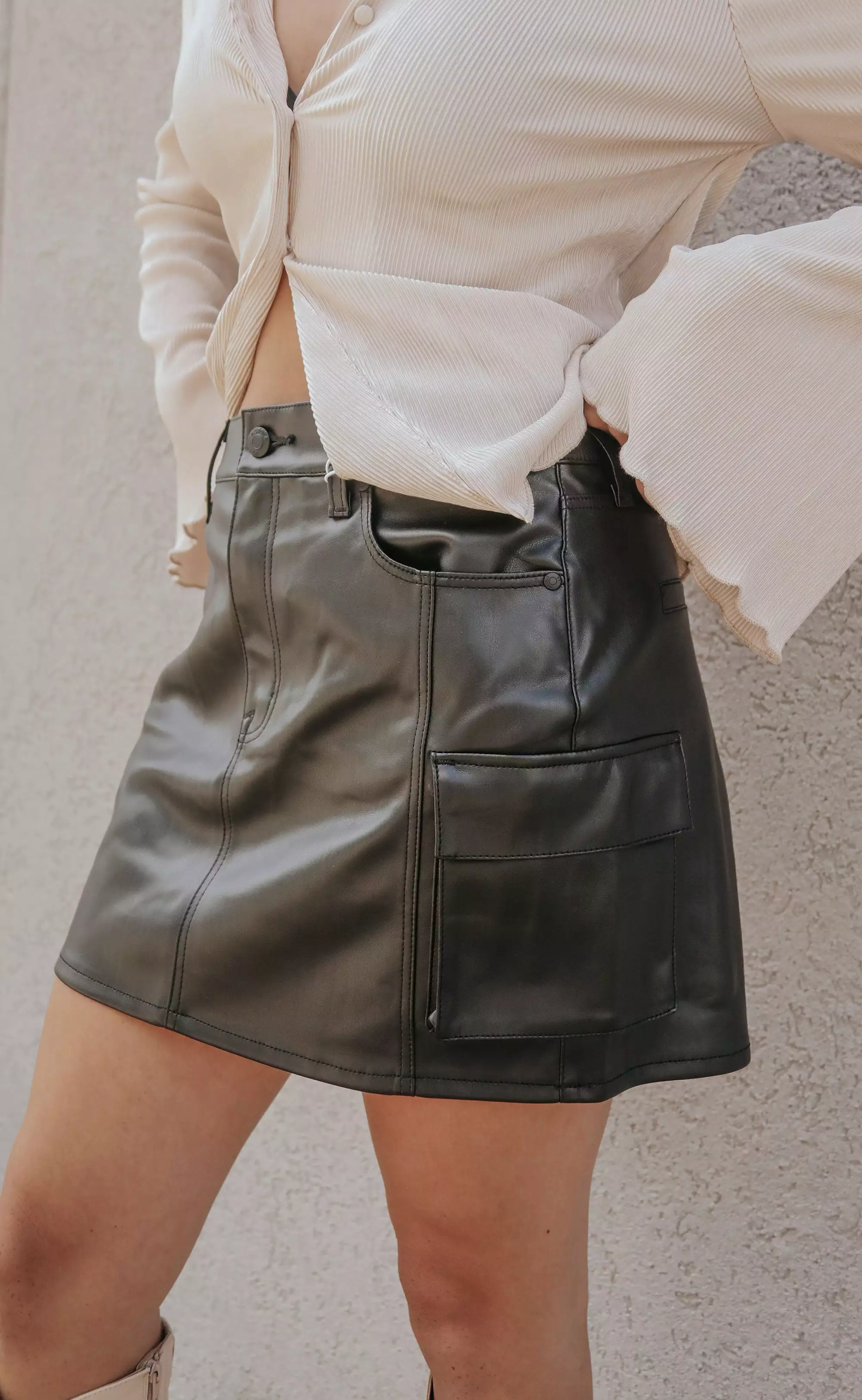 pistola rhea cargo mini skirt mid rise