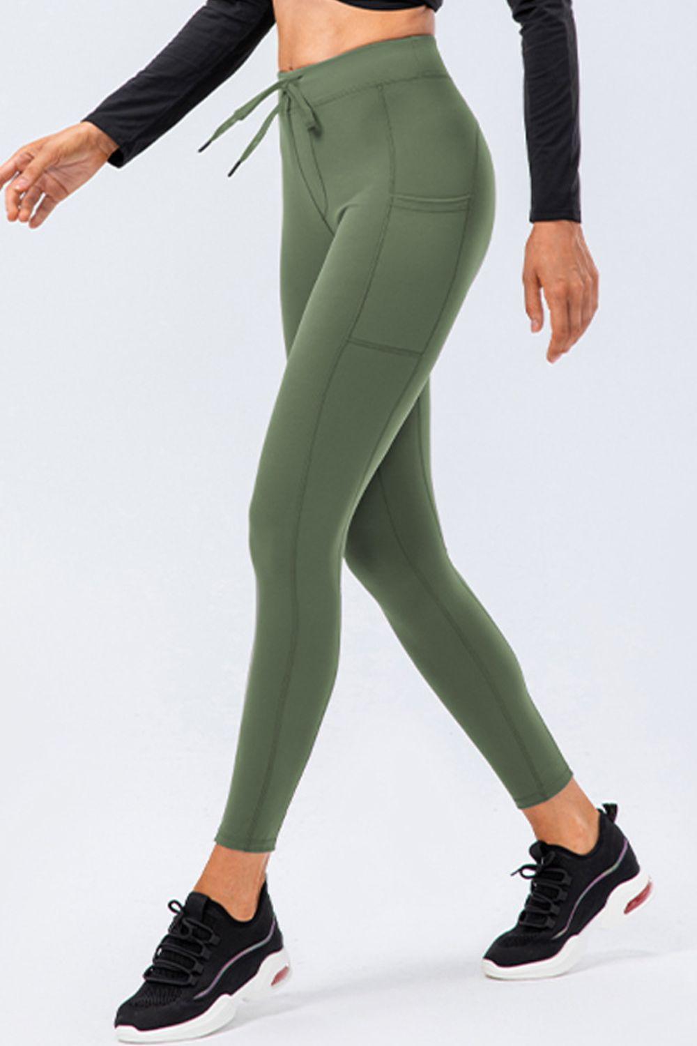 Sports Leggings with Drawstring and Side Pockets.