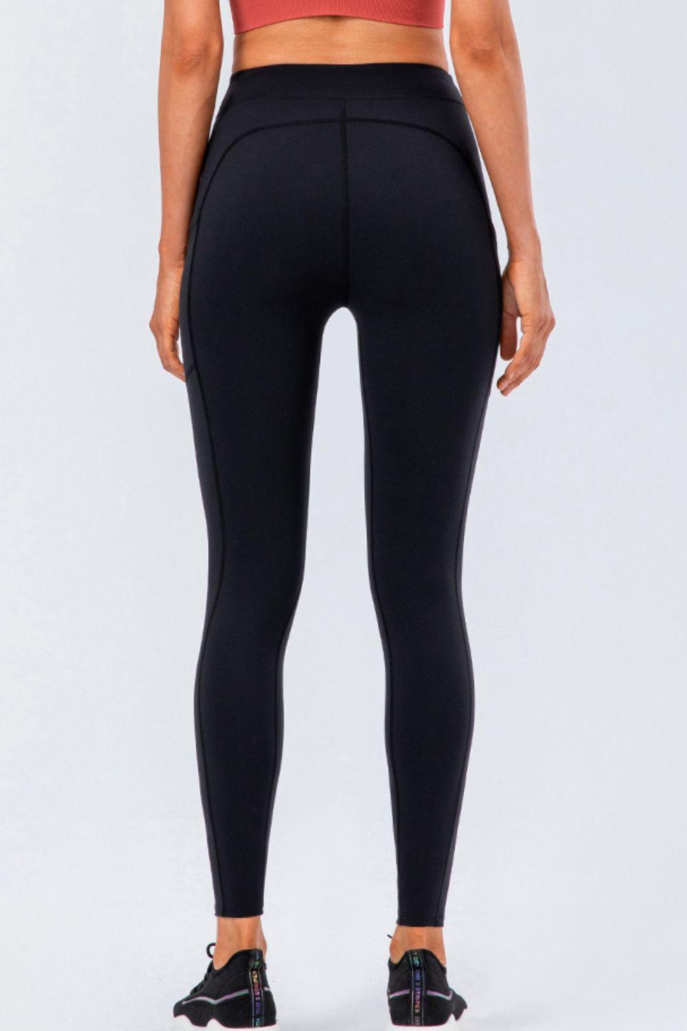 Sports Leggings with Drawstring and Side Pockets.