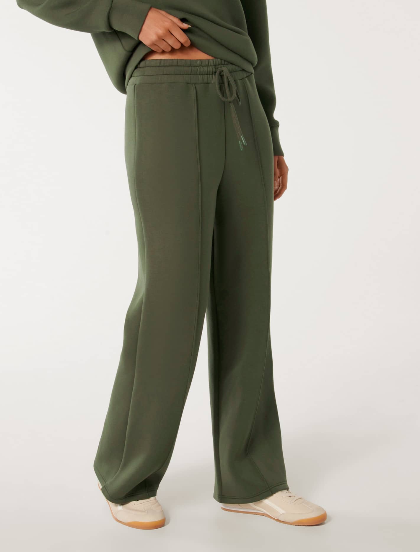 Tiana Wide Leg Sweatpants - Best Women's Wide Leg Sweatpants for Comfort and Style.