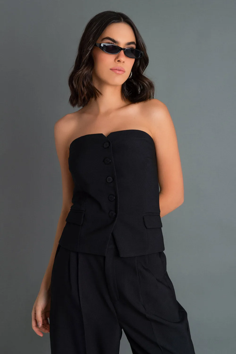 Buttoned Straight Fit Strapless Top