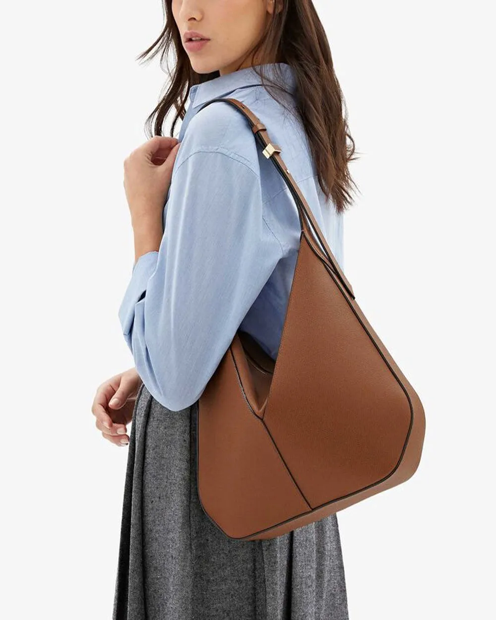 Vivi Hobo Bag in Chocolato