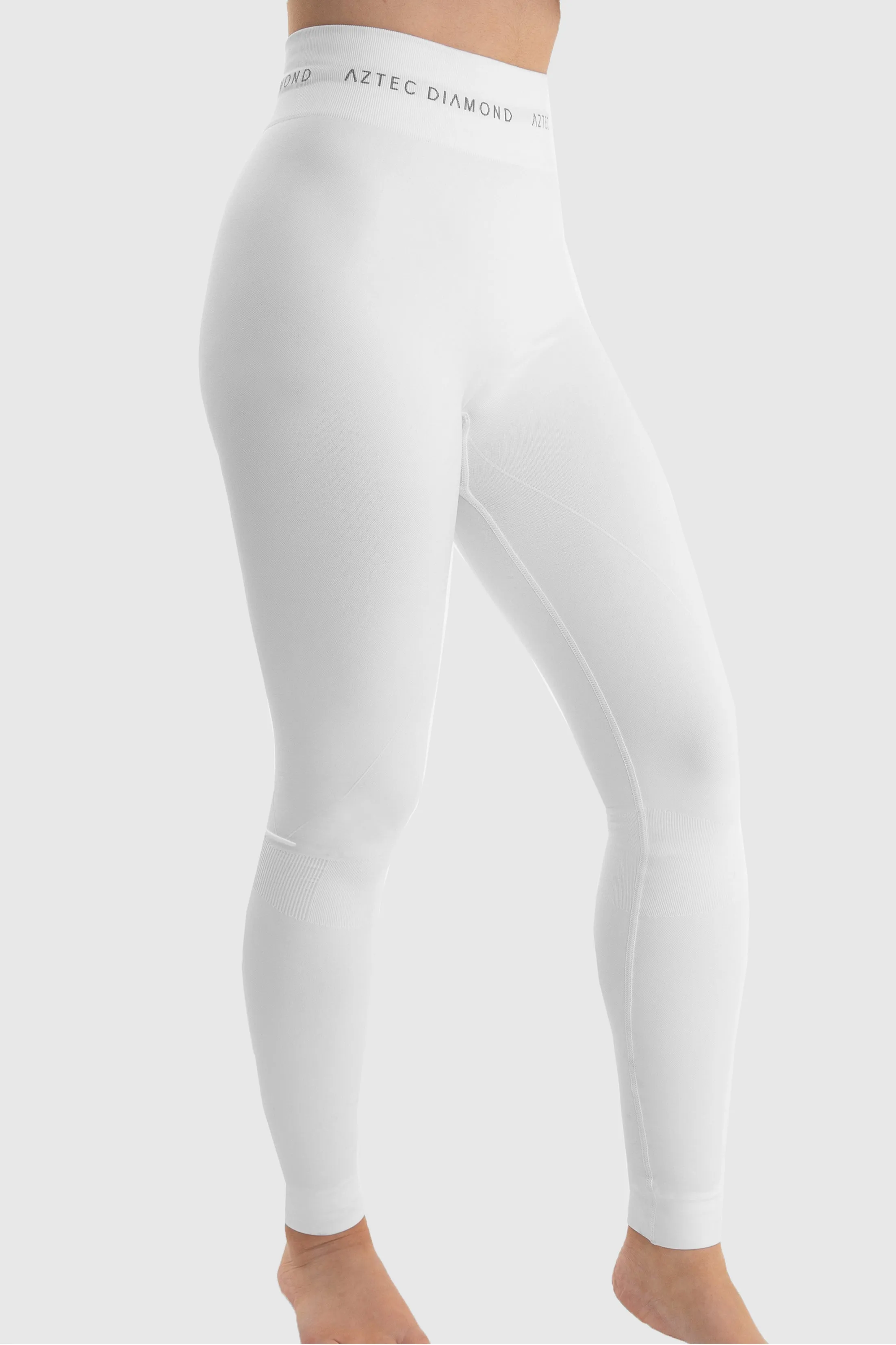 Thermal white under breeches